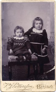 P.J. Pettersson visitkort Bergsjö (PF97226).